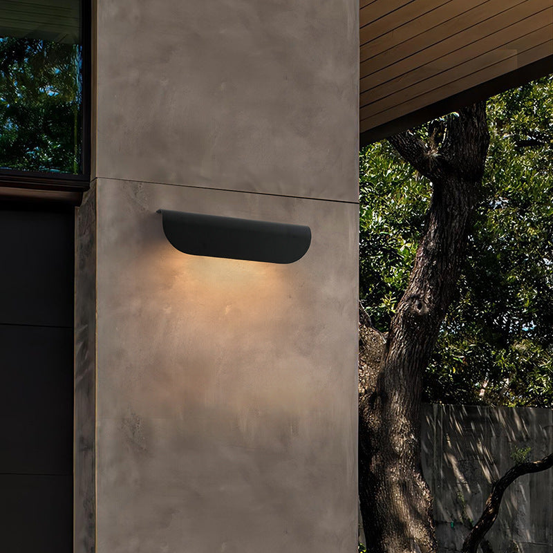 LED wall light, waterproof outdoor light, modern minimalist porch light, warm white light, die-cast aluminum, hardwired.