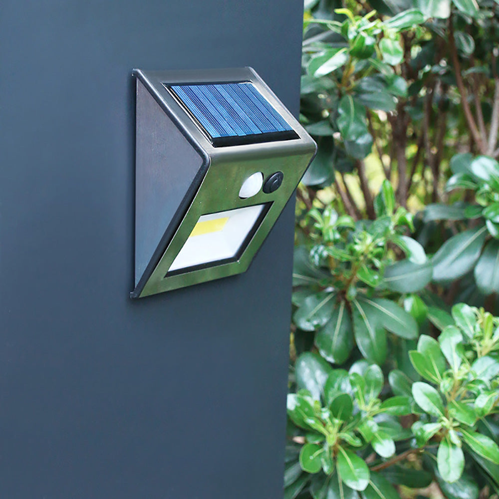 Solar Outdoor Garden Light, LED Body Sensor Wall Light, Home Waterproof Lighting