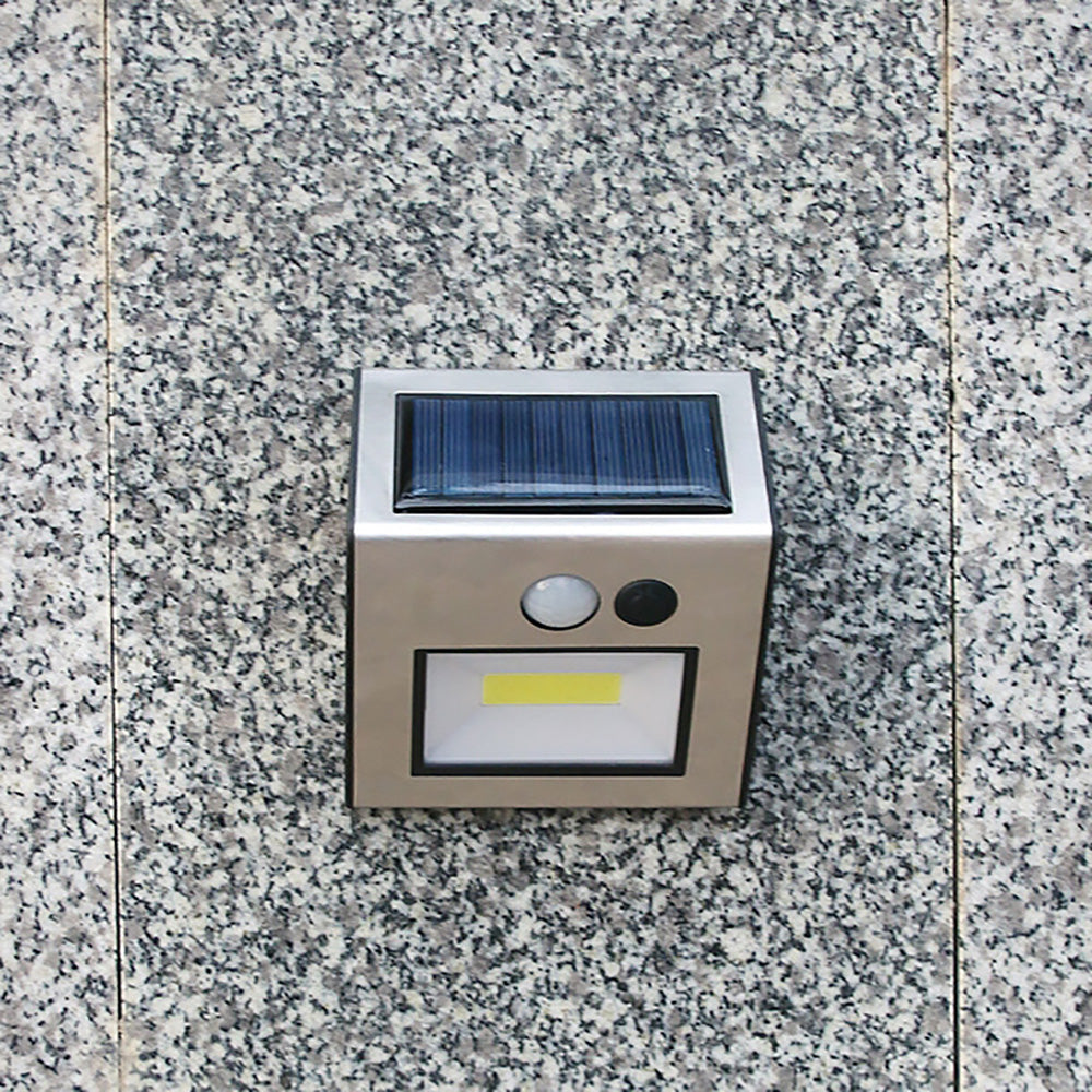 Solar Outdoor Garden Light, LED Body Sensor Wall Light, Home Waterproof Lighting