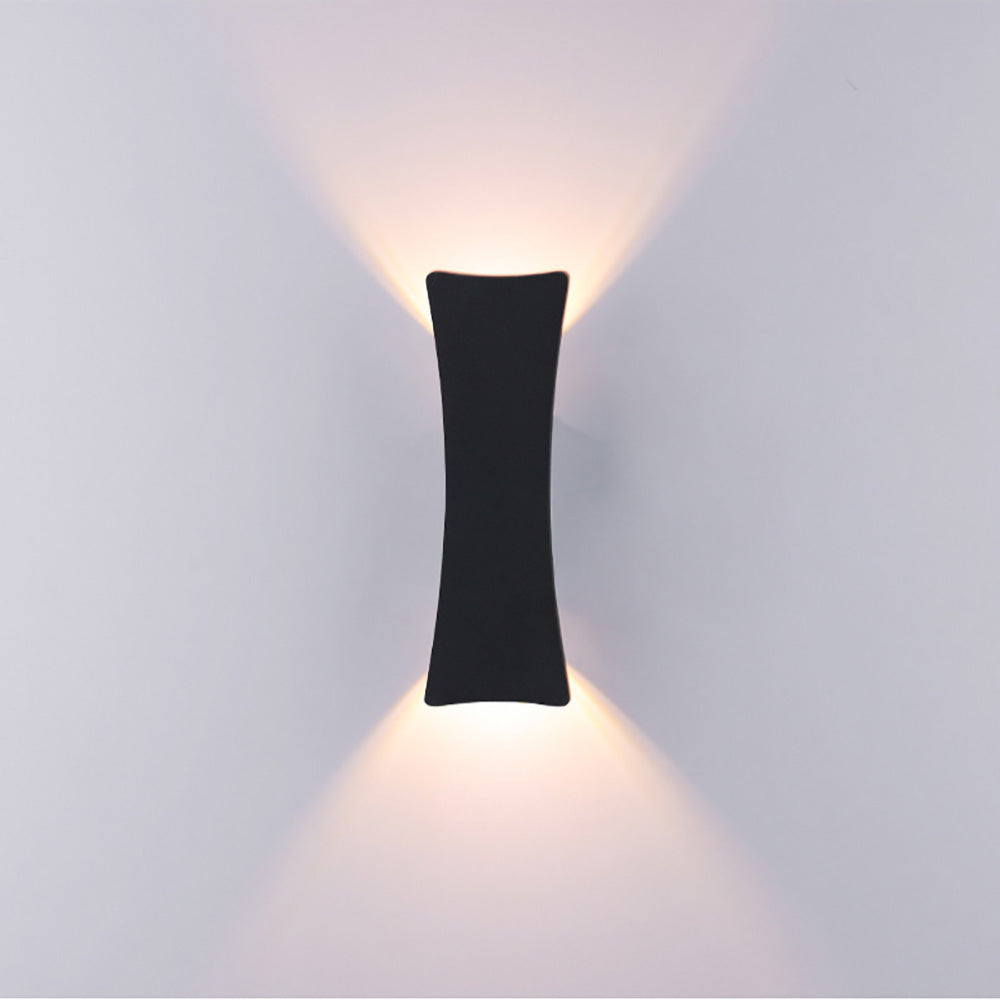 Outdoor LED wall light, indoor and outdoor IP65 waterproof aluminum simple home light
