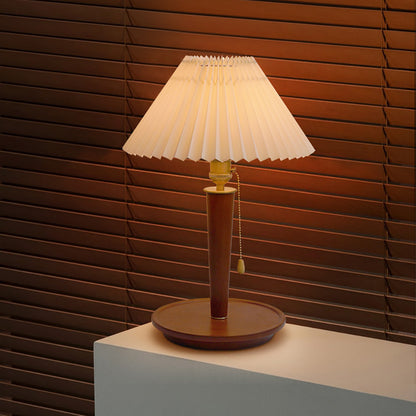 Bedroom Bedside Premium Feeling Table Lamp, European Retro Living Room Decorative Lamp