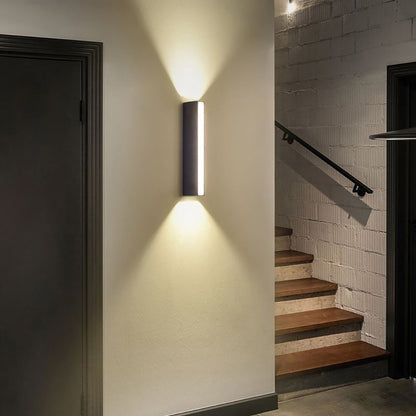 IP55 Outdoor Waterproof Wall Light, LED Garden Two-Way Spotlight